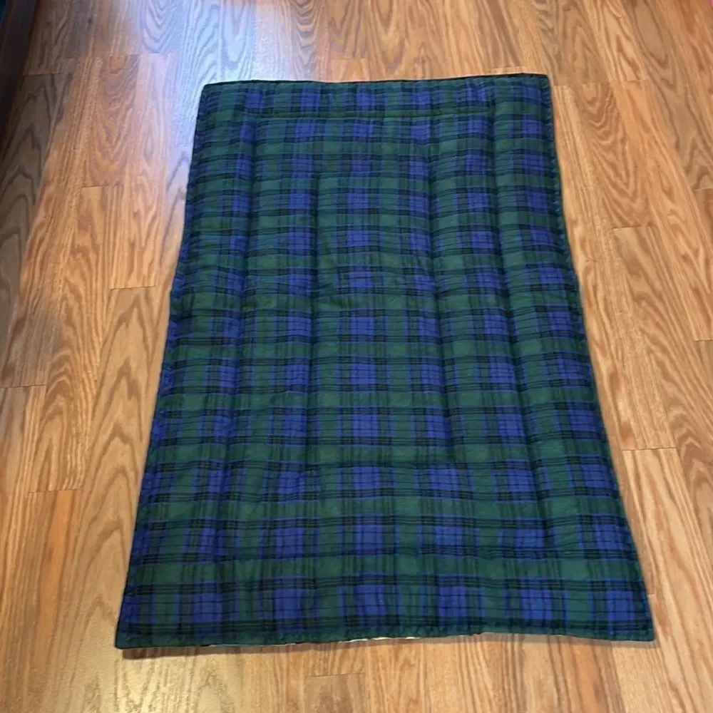 Large Pet Mat, Dog Bed, Crate Mat, Horses, 36 x 22
